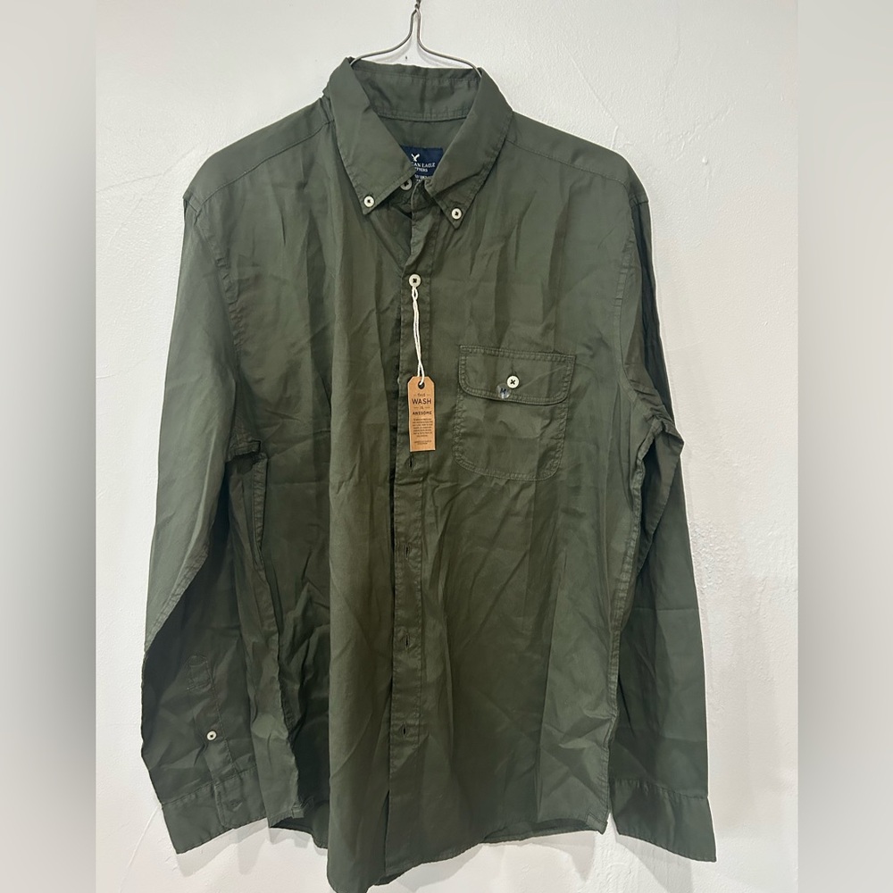 American Eagle Outfitters Olive Green Button-Up Shirt